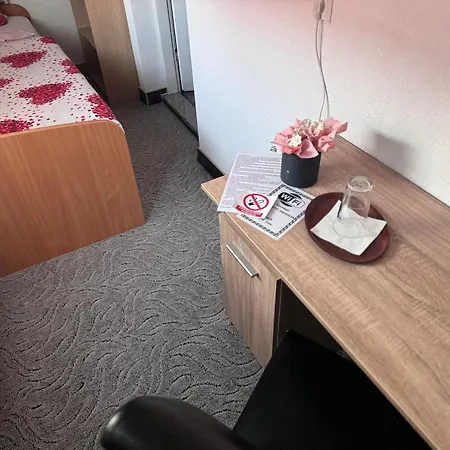 לינה וארוחת בוקר Stari Tocak Sarajevo 3*