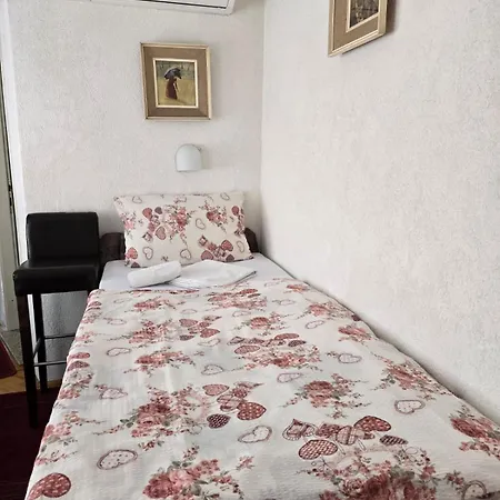 Stari Tocak Sarajevo Bed & Breakfast 3*
